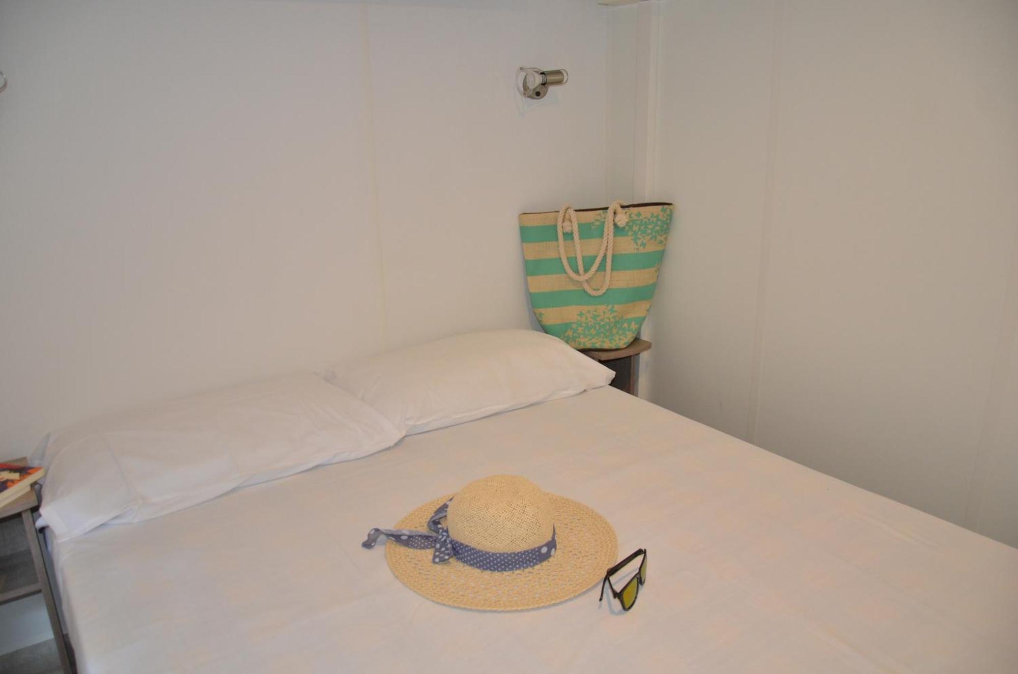 Happy Camp Mobile Homes In Castello Camping & Summer Resort Neos Marmaras Eksteriør bilde